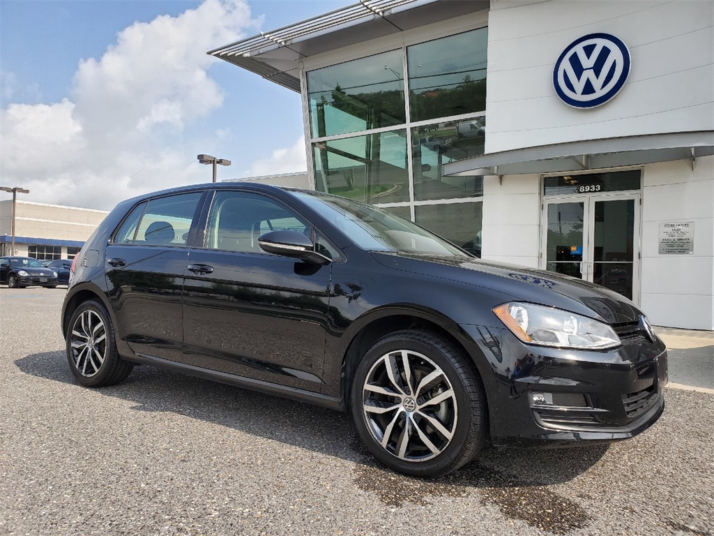 Pre Owned 2016 Volkswagen Golf Tsi Se 4 Door 4d Hatchback In Pre Owned 2016 Volkswagen Golf Tsi Se 4 Door